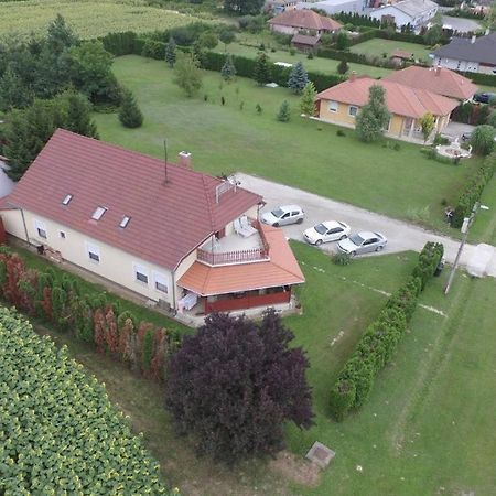 Vadvirág vendégház Lenti Extérieur photo